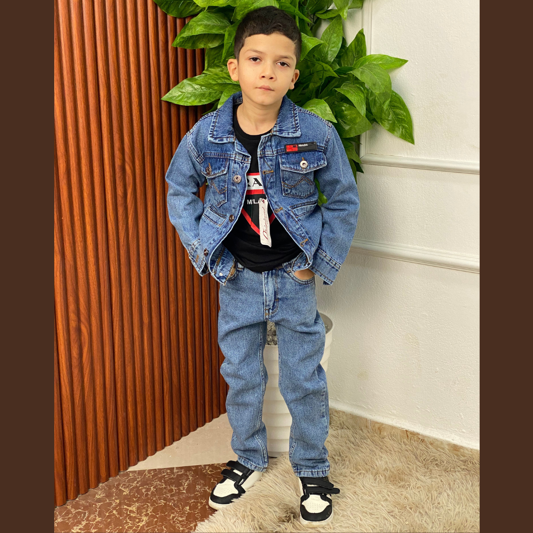 طقم جينز عصري للبنات والأولاد